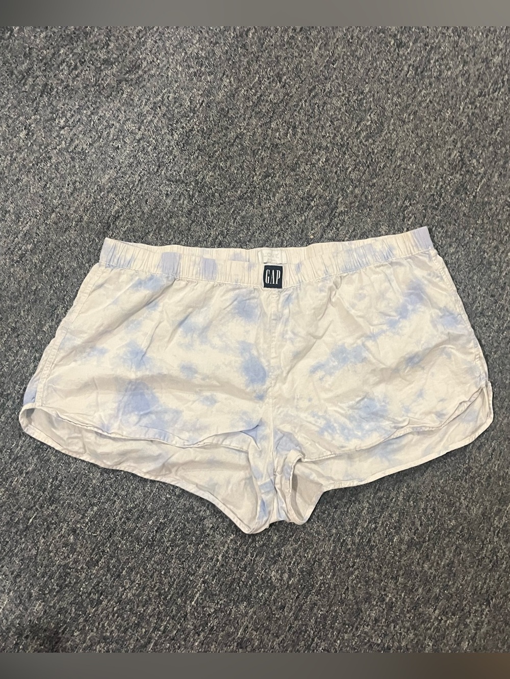 GAP Women’s White and Light Blue Tie-Dye Sleep Shorts